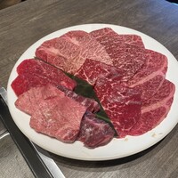 焼肉うしごろ 池袋店 - 