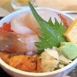 北海番屋 - 北海丼