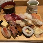 Sushi Masa - にぎり13貫　1210円