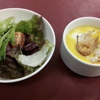 The Arts Fusion - セットサラダ、スープ