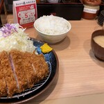 Tonkatsu Aoki - 上ロースかつ定食　ライス大盛り