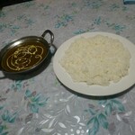 The Kitchen&CAFE - ほうれん草チキンカレー、プレーンライス