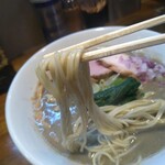 中華そばや 和凡 - 自家製麺