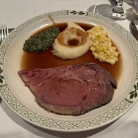 ロウリーズ・ザ・プライムリブ 恵比寿ガーデンプレイス店 - 