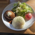 ATELIER.D - ランチ（デミグラスハンバーグ）　1,210円