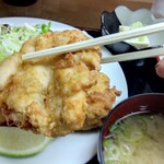 白龍ラーメン - 開き切りされて薄めだけどこの大きさが４個