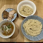 中華蕎麦 とみ田 - 「お土産つけめん生麺 特大」1750円