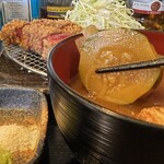 男の台所 家 - お味噌汁は具だくさん