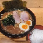 秋葉原ラーメン わいず - 