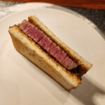焼肉牛印 - シャトーブリアンサンド
