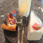 Patisserie Pa Rola - プレートが月！