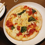 RESTAURANT AND BAR VOSTOK - マルゲリータです