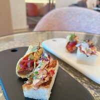 ベージュ アラン・デュカス 東京 - 