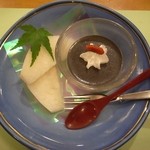 ＫＫＲ稲取 - 夕食例：ﾃﾞｻﾞｰﾄ　梨と胡麻ﾌﾟﾘﾝ。