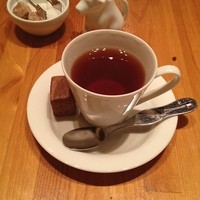 シャンパン食堂 - 食後のお茶です。
