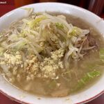 再訪問 2023/12 小ラーメン 「ニンニク」(900円)