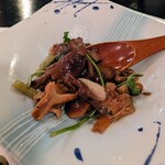 郷土料理ともん - 混ぜ混ぜしてセリと一緒に食べてね