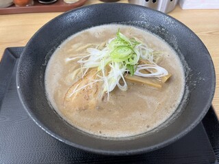 Maka Iramen Gekkou - ブタカツオラーメン（税込850円）