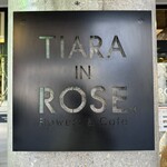 TIARA IN ROSE - 