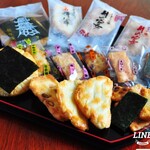 菓匠たばね庵 - 珍しい あられが沢山入っています⟡.·