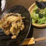 Shima Kuuma - 牡蠣と野菜の天丼（サラダ付）