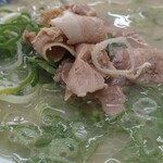 元祖ラーメン長浜家 - 手前から♪