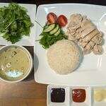 SLOWJAM GARAGE Singaporean cuisine - 