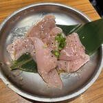 Yakiniku Sakaba Tomosankaku Hanare - 