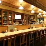 雅 - カウンターで日本酒と料理の話を！