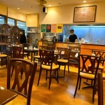 カフェシュール - 店内