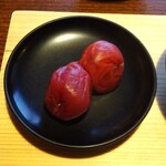 山荘無量塔 - 朝食：お惣菜（梅干し）