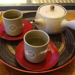 山荘無量塔 - 朝：お茶（部屋）