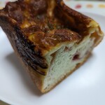 MEINA - 料理写真:チーズオニオン1/2　￥300-