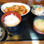 鶏家 とことん 東札幌店 - Ａランチ　酢豚定食