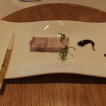 ロワゾー・パー・マツナガ - 豚ばら肉のハム