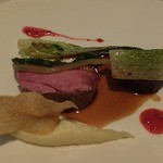 ロワゾー・パー・マツナガ - フランス産鴨肉のロティ　フランボワーズのソース