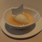 ロワゾー・パー・マツナガ - ヴァニラ風味のパンナコッタ　ラフランスのソルべ