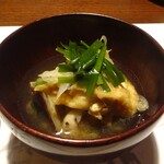 山荘無量塔 - 夕食：煮物（冠地鶏入トロロ鍋）