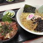 長谷川食堂 - 漬け丼、焦がしネギラーメン