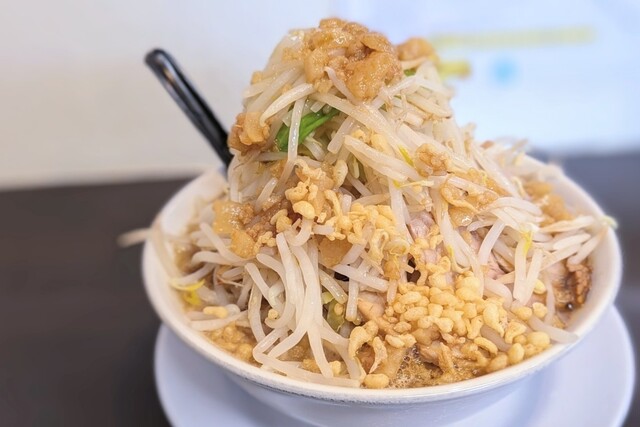 バカ増しの里 ジャンクラーメン じおん &ndash; 安積永盛の濃厚ラーメン店