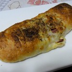 Saiboku Pan Koubou - 厚切りベーコン＆チーズ