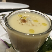 S kashiwa - 冷たいポタージュ。材料の紅あずまは千葉県産。