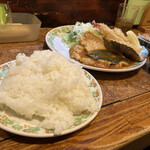 居酒屋レストラン サングッド - ご飯普通盛り　盛りがいい