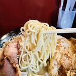 初代麺屋とのさき - 【黒二郎＝中太低加水麺】