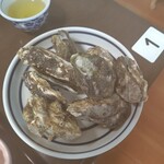 海鮮料理 磯 - 蒸し牡蠣　