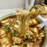 金龍 - マーボーラーメン麺細め