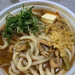 丸亀製麺 - 天かす、ネギ、バターをのせて