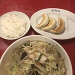 Ikoma Ken - 湯麺、半餃子、小ライス