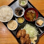 八丁堀 朋 - カキフライ5個定食1600円