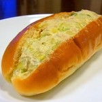 マルジューベーカリー - ツナサラダ￥110めっちゃボリューミー